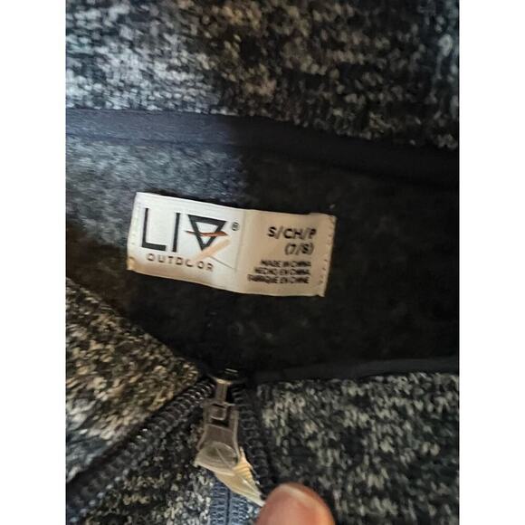 Boys Liv Outdoor Insulating Sweater Fleece, Gray, 1/4 Zip, NWT, Small 7/8, Warm - Picture 4 of 9